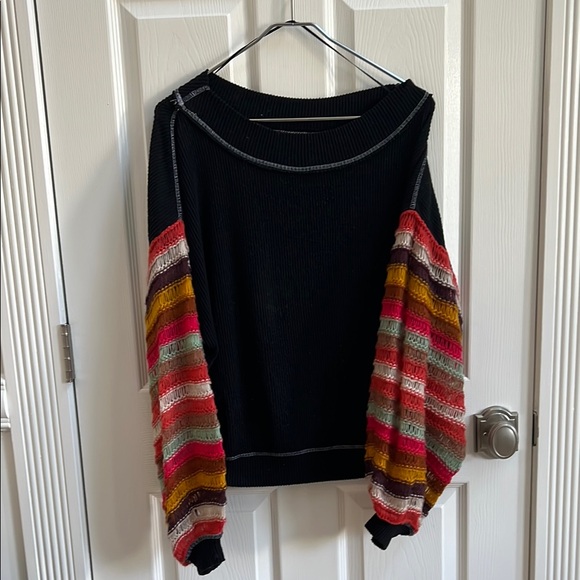 We The Free. Sweater - Picture 1 of 3